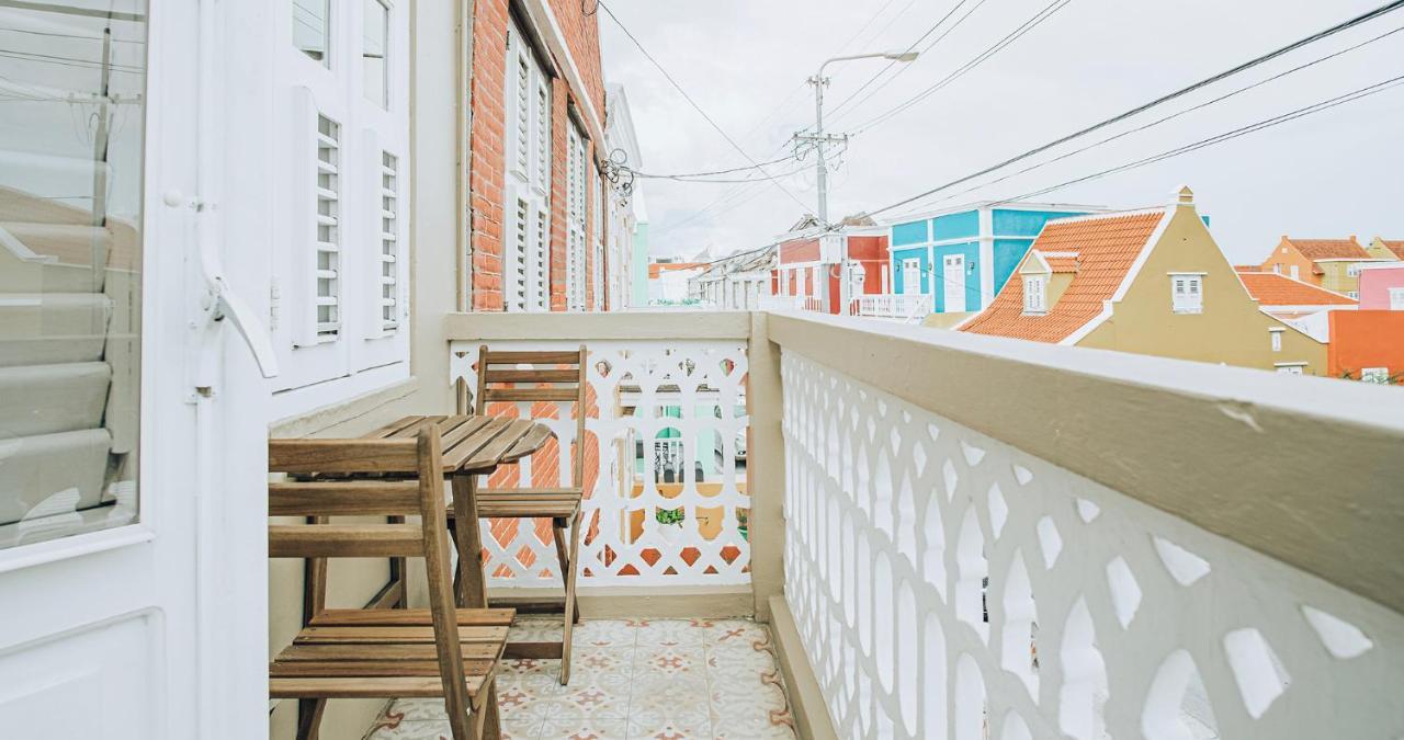 Terra Boutique Hotel Curacao 威廉斯塔德 外观 照片