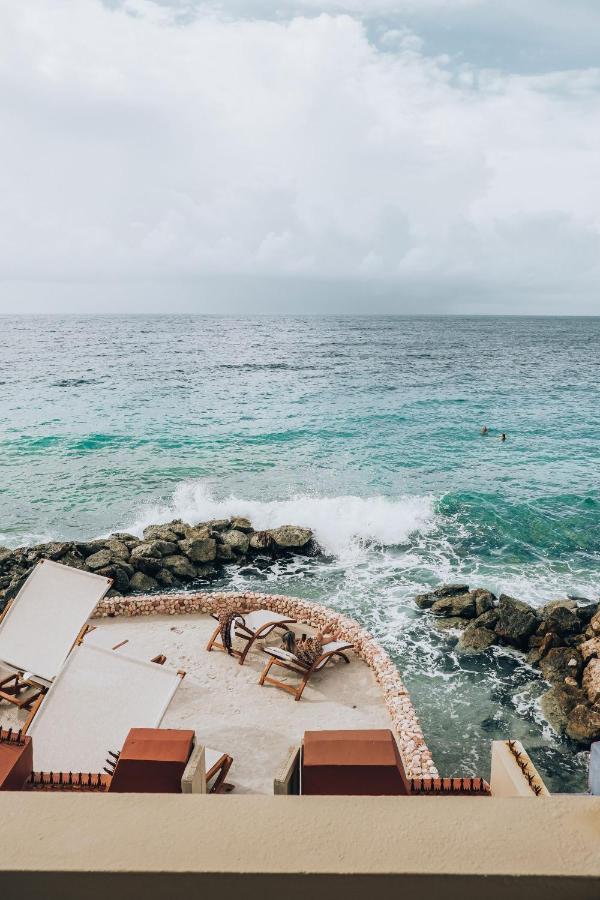 Terra Boutique Hotel Curacao 威廉斯塔德 外观 照片